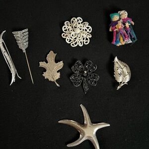 Vintage Brooch Lot